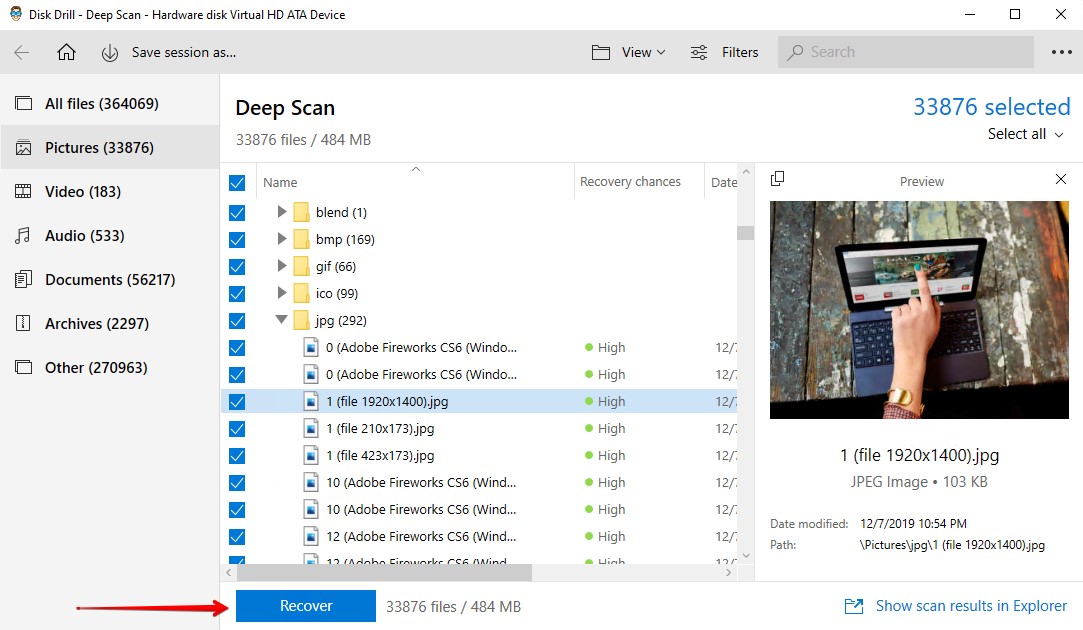 Preview panel alongside the marked files for recovery.