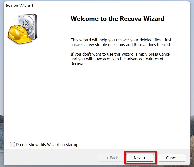 Recuva data recovery wizard welcome screen.