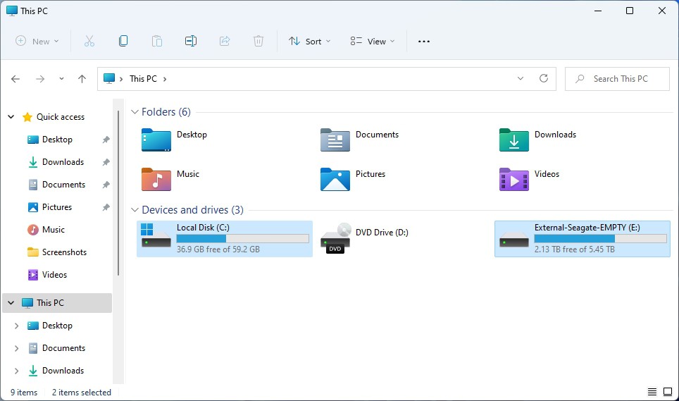 Two Drives, Single and External, in Windows 10 File Explorer