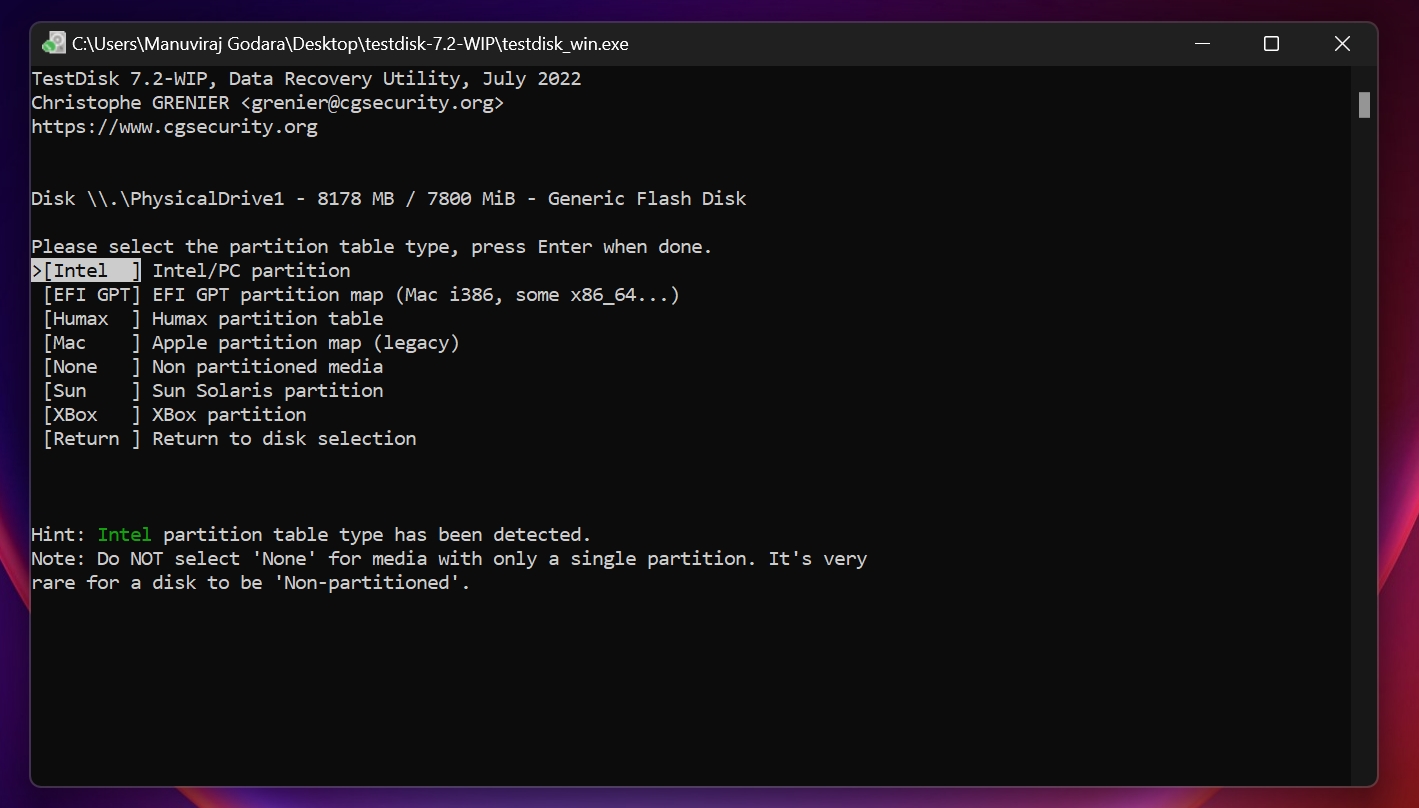 Partition table selection screen in TestDisk.