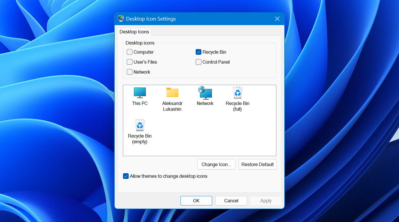 Image showing how to verify the icon settings are set to display the Recycle Bin on Windows