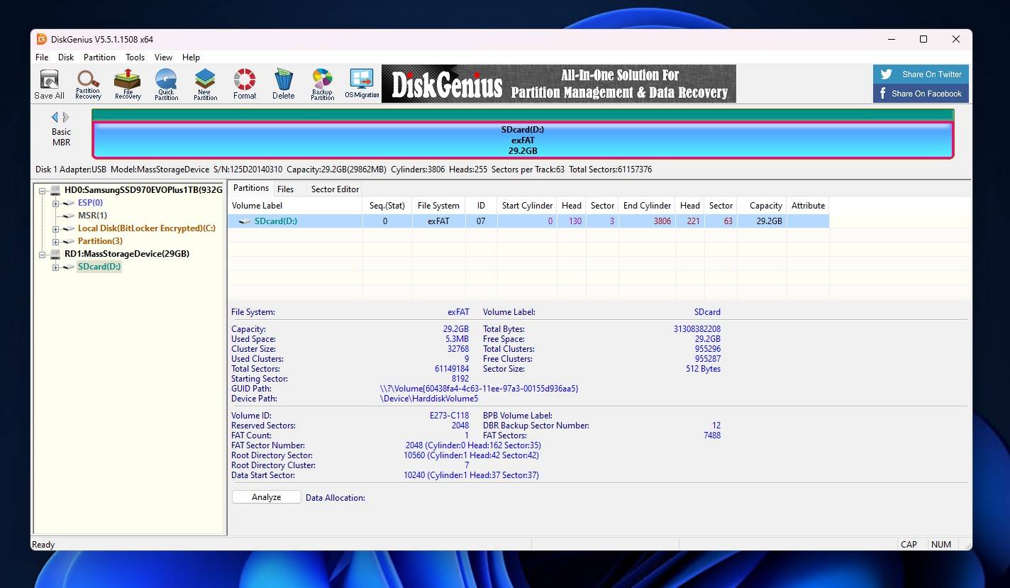 DiskGenius user interface.