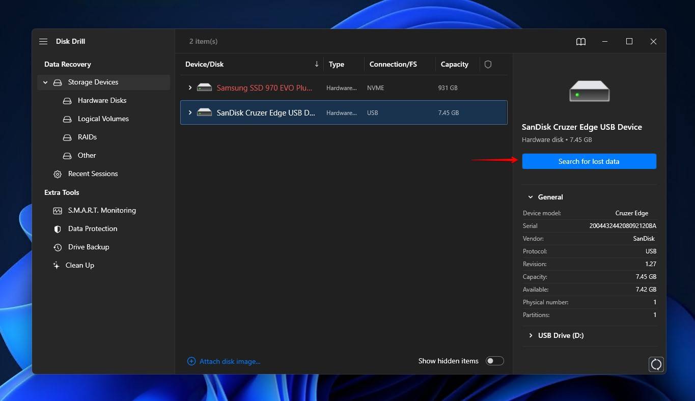 Scanning the USB drive for data.