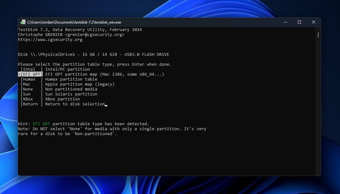 Selecting a partition table type.