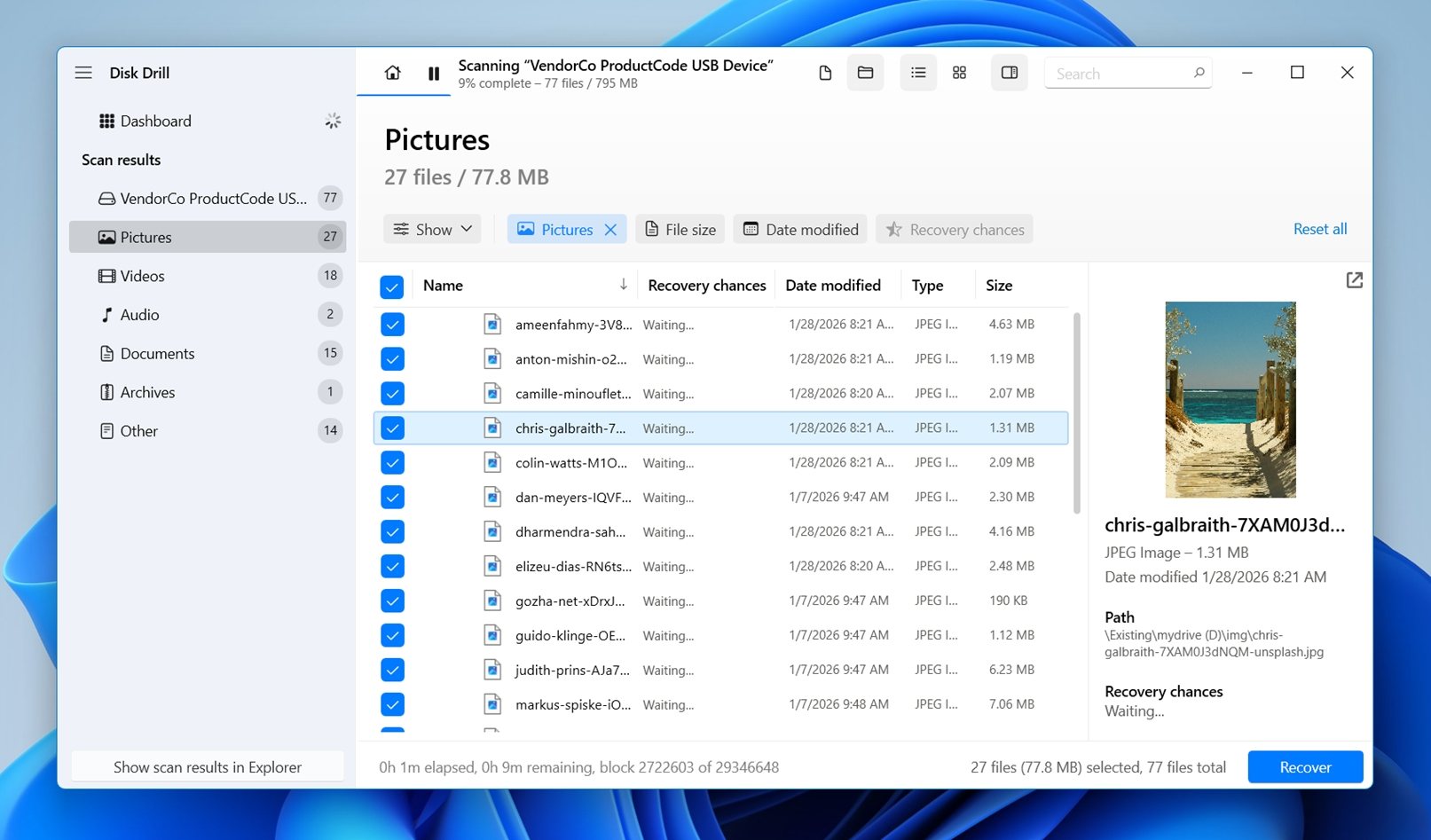 Recoverable files list with preview panel